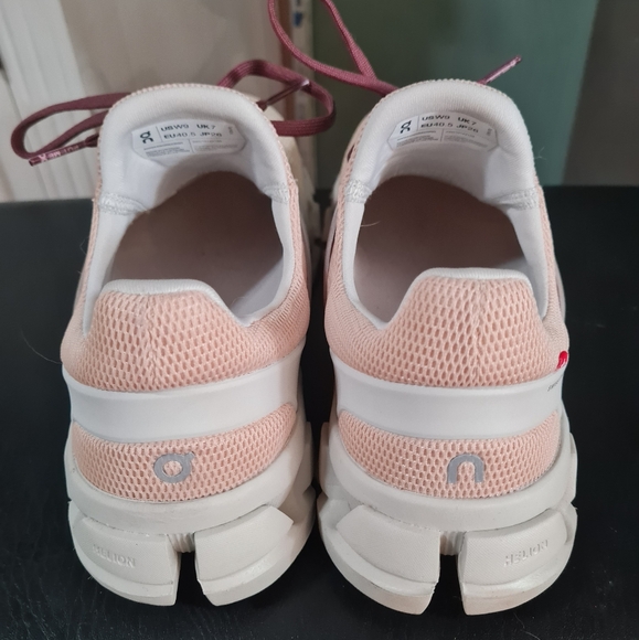 ON Cloudswift 3 AD Savannah | Ice - Picture 3 of 4